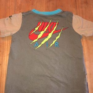 Nike shirt 3T
